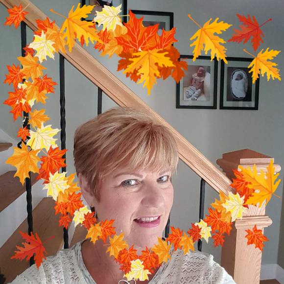 Meet your Posher, Darlene - Picture 1 of 1